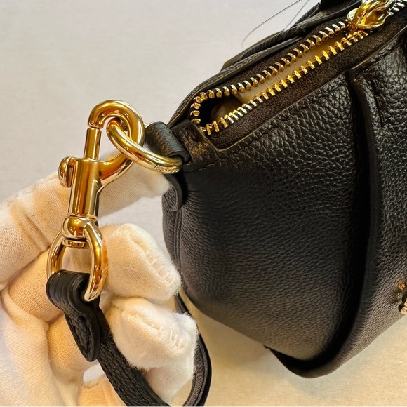 🛑 SOLD🛑🛍️🛍️ NWT COACH PEBBLE ELISE BLACK LEATHER HANDBAG : GOLD ACCENTS - Picture 8 of 9